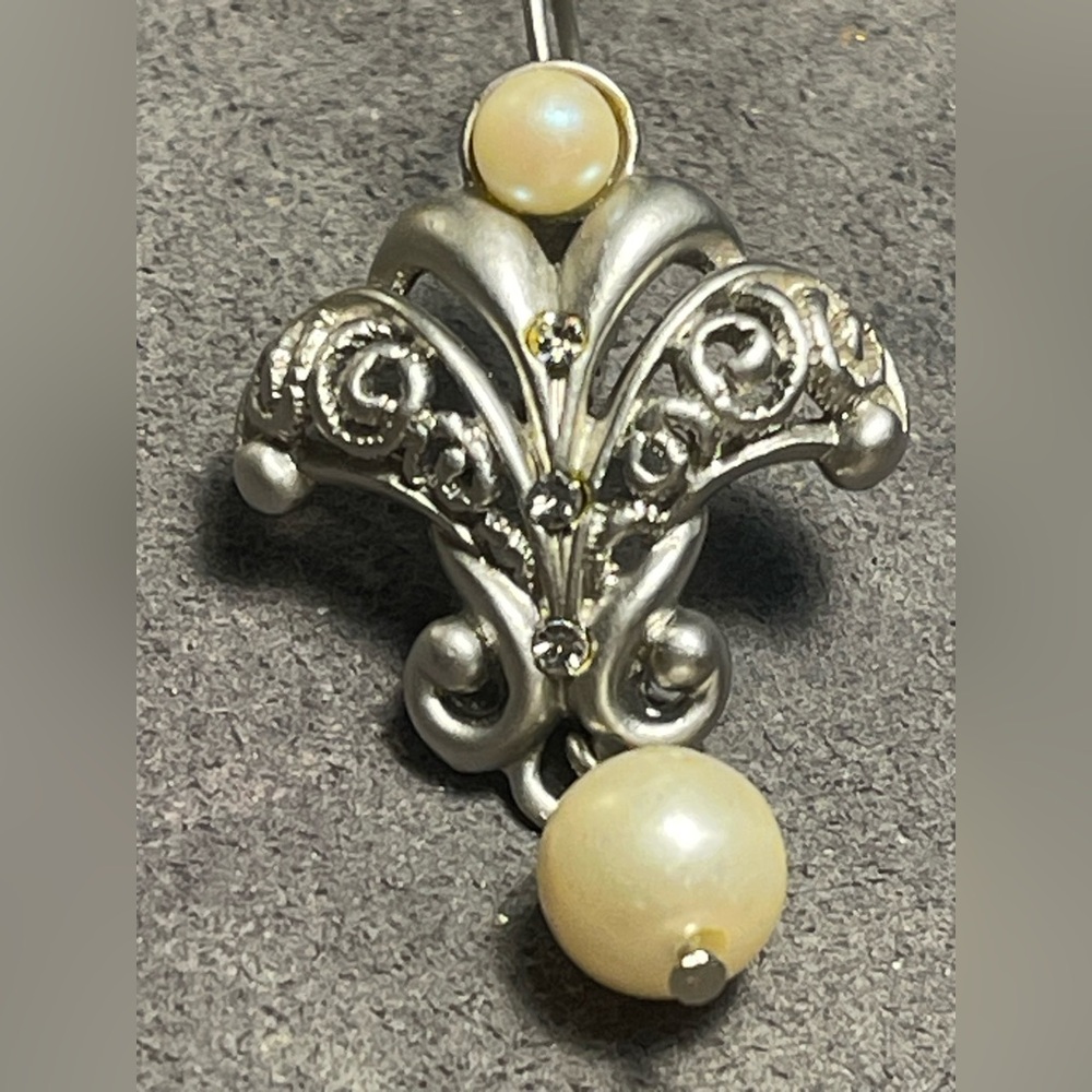 Elegant Silver and Pearl Drop Earrings